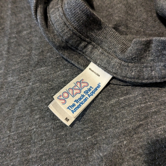 Square Cash App Corporate Pride Rainbow Dark Gray Tee in Medium - Picture 8 of 13